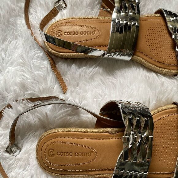 Corso Como Metallic Sandals Leather Silver Strappy Women’s Size 7.5 - Picture 4 of 12